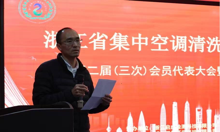 陈所长1.jpg 陈所长1.jpg